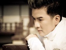 Mr. Đàm 'thẳng tưng' về 3 chiếc ghế nóng còn lại Mr. Đàm 'thẳng tưng' về 3 chiếc ghế nóng còn lại